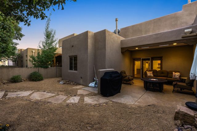 6416 Sage Point Court NE, Albuquerque, NM 87111