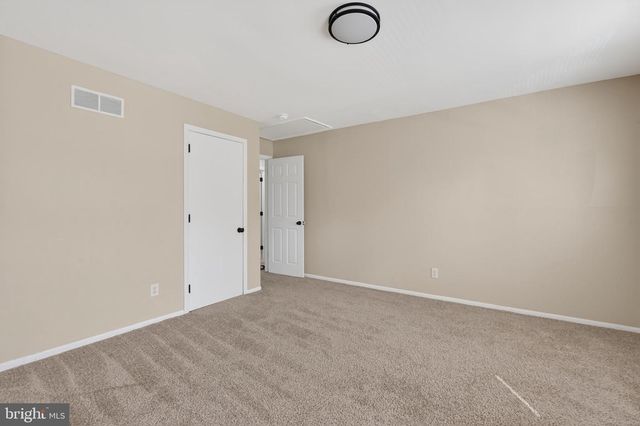 7 TEAL CIR, Newark, DE 19702