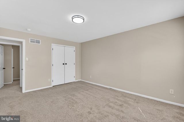 7 TEAL CIR, Newark, DE 19702