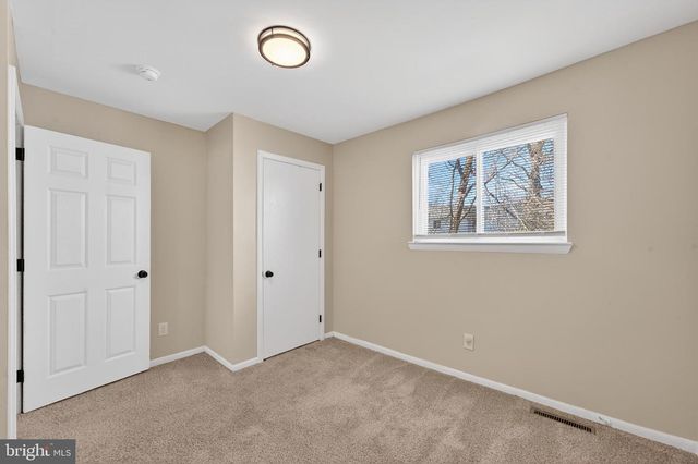 7 TEAL CIR, Newark, DE 19702