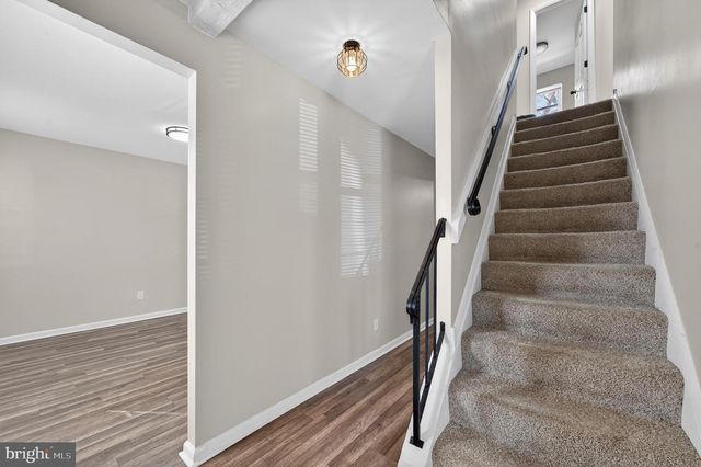 7 TEAL CIR, Newark, DE 19702