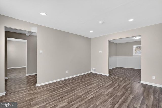 7 TEAL CIR, Newark, DE 19702