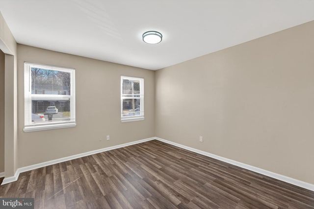 7 TEAL CIR, Newark, DE 19702