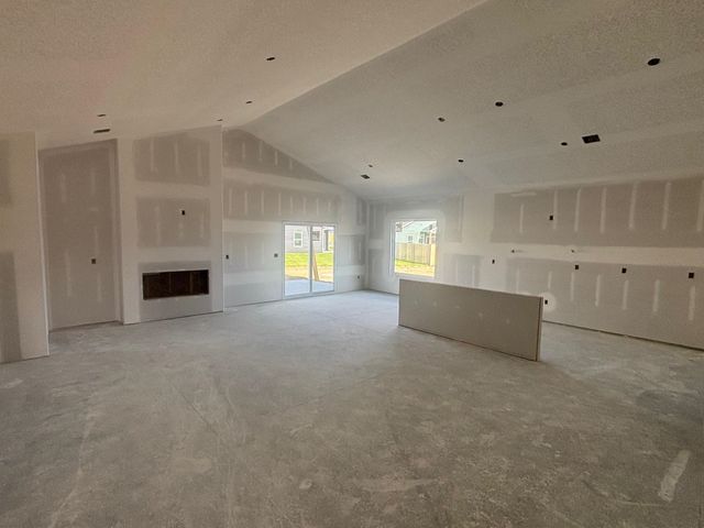 348 S Buckland St, Derby, KS 67037