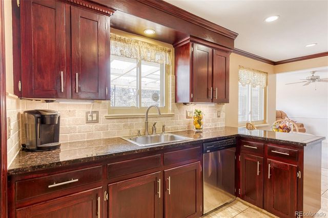 6376 W Roxbury Place, Littleton, CO 80128