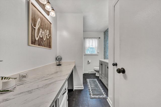 509 Water Oak RD, Roanoke, VA 24019