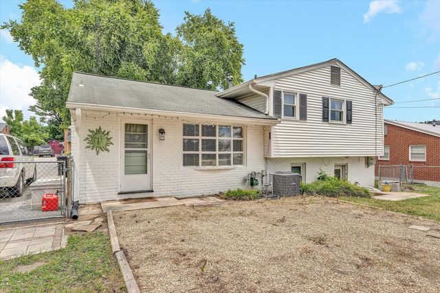 509 Water Oak RD, Roanoke, VA 24019