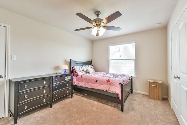 10003 Open Slope Court, Humble, TX 77396