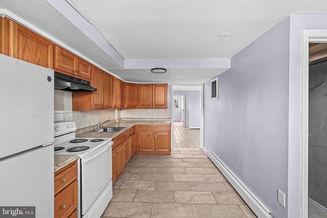 601 BYWOOD AVE, Upper Darby, PA 19082