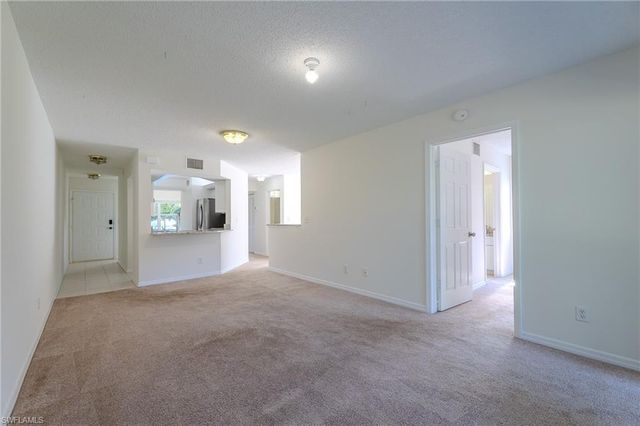 117 Wading Bird CIR A101, Naples, FL 34110