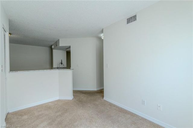 117 Wading Bird CIR A101, Naples, FL 34110