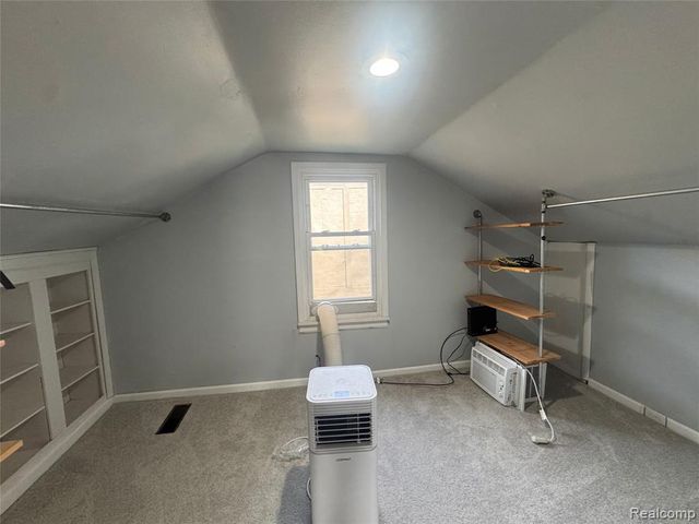 28150 Hiller Street, Harrison Twp, MI 48045