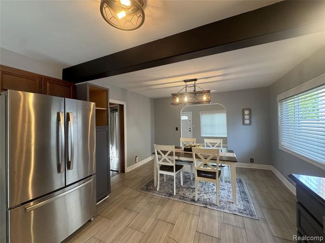 28150 Hiller Street, Harrison Twp, MI 48045