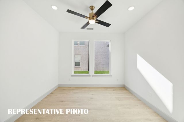 1829 Vetiver Glow Drive, Celina, TX 75009