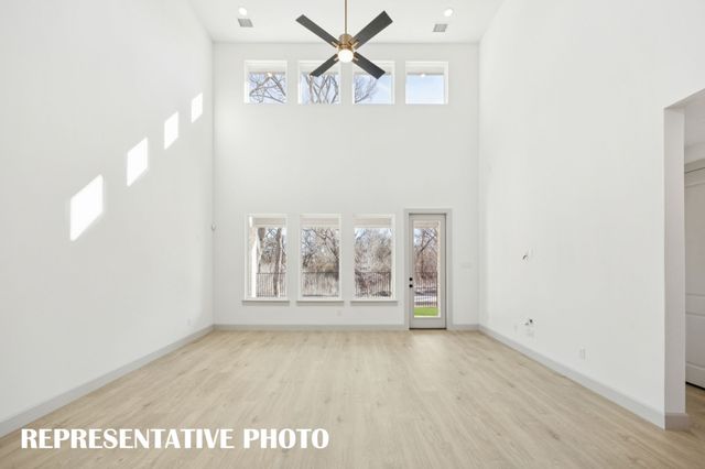 1829 Vetiver Glow Drive, Celina, TX 75009