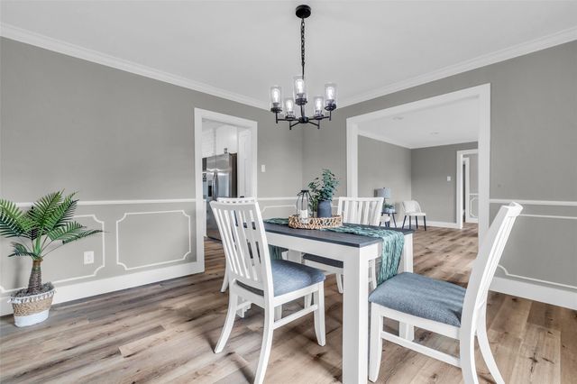 3518 Shore Shadows Drive, Crosby, TX 77532