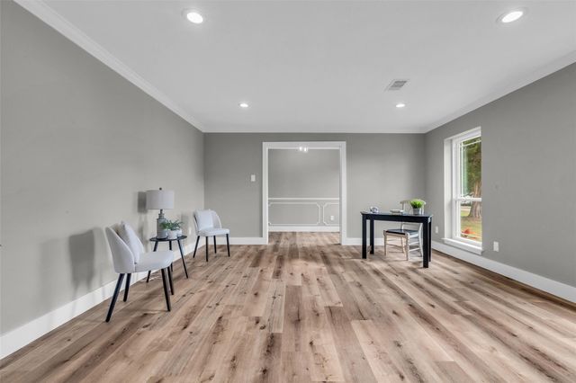 3518 Shore Shadows Drive, Crosby, TX 77532