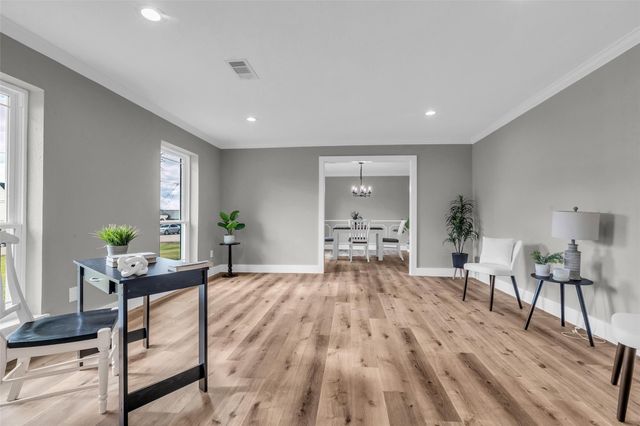 3518 Shore Shadows Drive, Crosby, TX 77532