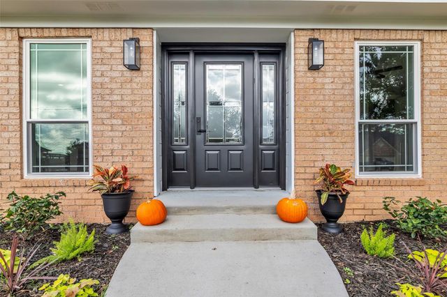 3518 Shore Shadows Drive, Crosby, TX 77532