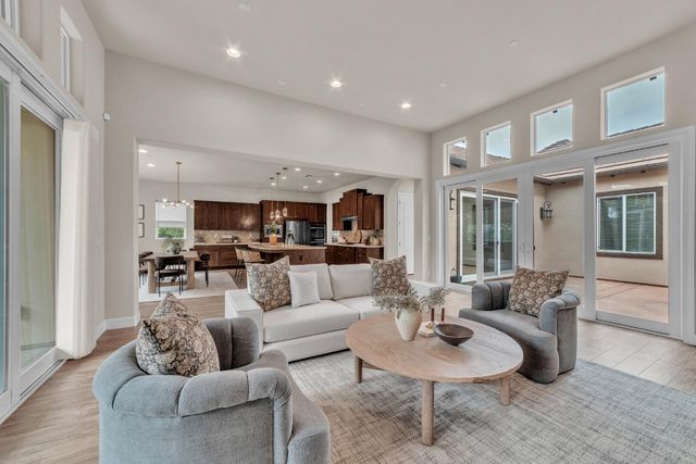 612 Idlewood Pl, El Dorado Hills, CA 95762