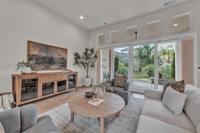 612 Idlewood Pl, El Dorado Hills, CA 95762