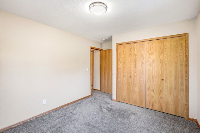 5821 268th Street, Wyoming, MN 55092