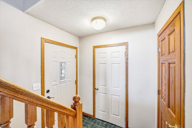 5821 268th Street, Wyoming, MN 55092