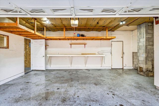 5821 268th Street, Wyoming, MN 55092