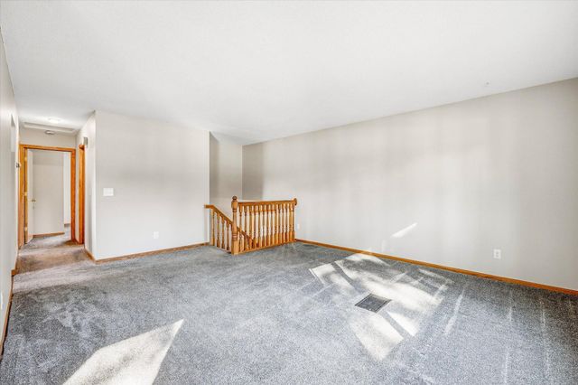 5821 268th Street, Wyoming, MN 55092