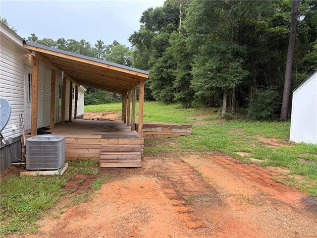 1300 Snow Road N, Semmes, AL 36575