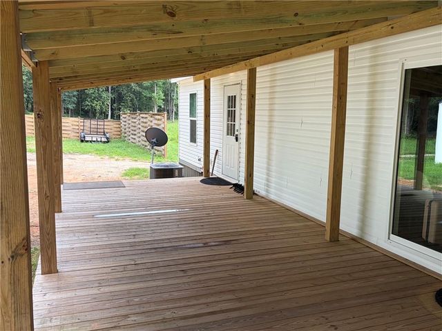 1300 Snow Road N, Semmes, AL 36575