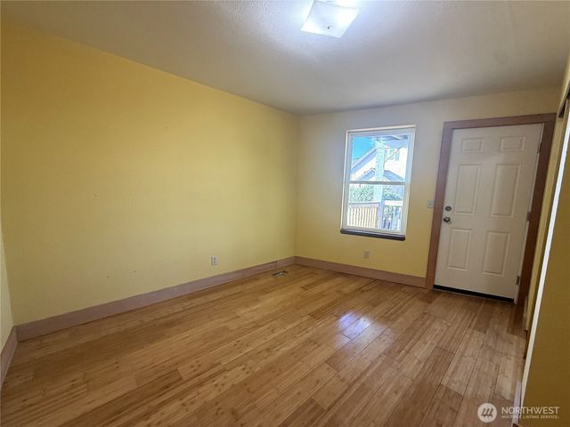 1083 Ocean Shores Boulevard SW, Ocean Shores, WA 98569