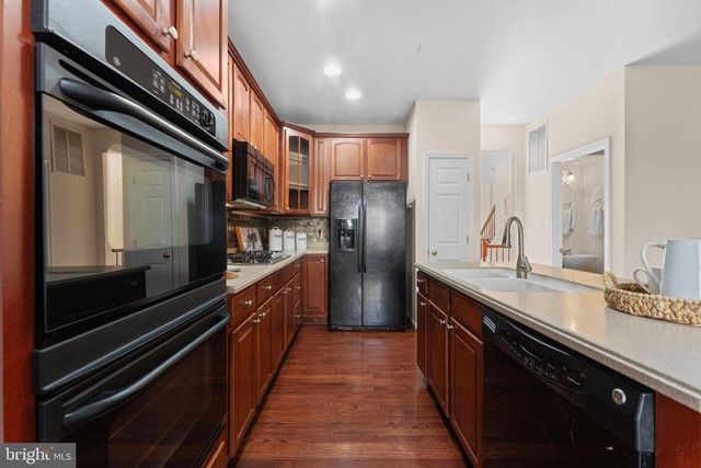 824 PERSIMMON PL, Culpeper, VA 22701