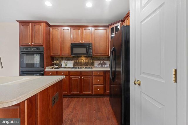 824 PERSIMMON PL, Culpeper, VA 22701