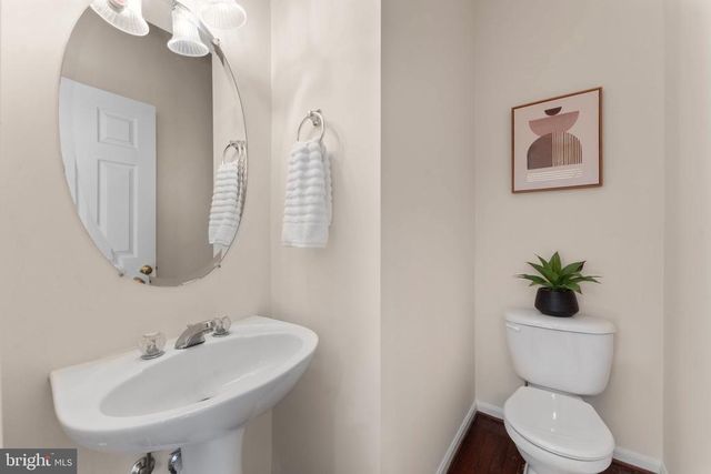 824 PERSIMMON PL, Culpeper, VA 22701