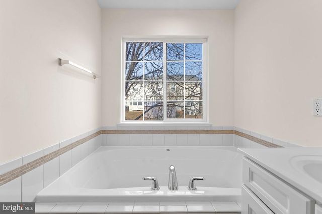 824 PERSIMMON PL, Culpeper, VA 22701