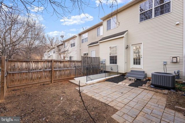 824 PERSIMMON PL, Culpeper, VA 22701