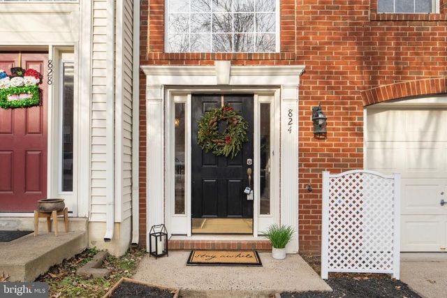 824 PERSIMMON PL, Culpeper, VA 22701