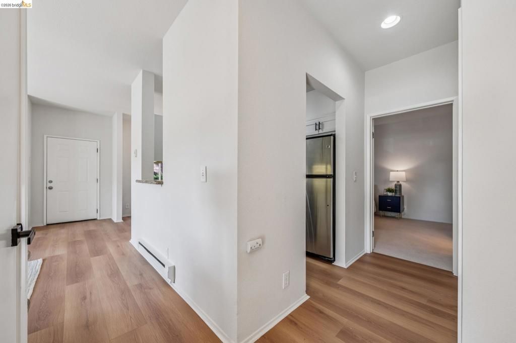 Image 14 of property listing at 195 Bayside Ct, Richmond, CA 94804