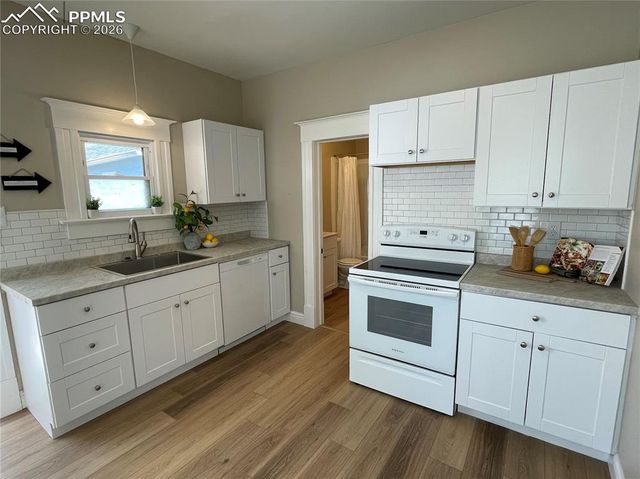 522 N Spruce Street, Colorado Springs, CO 80905