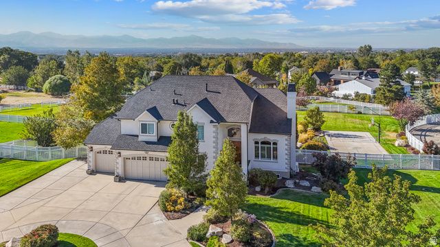 1103 E LONE PEAK LN, Draper, UT 84020