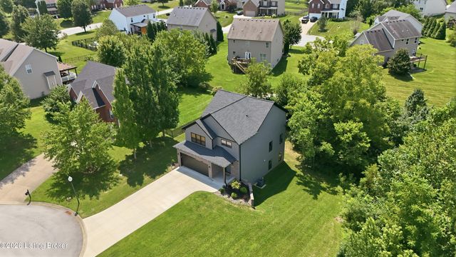 2206 Northgate Ct, La Grange, KY 40031