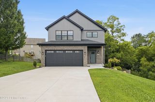 2206 Northgate Ct, La Grange, KY 40031