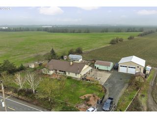 21301 POWERLINE Rd, Harrisburg, OR 97446