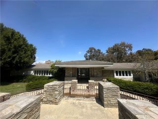 60 Crest Road East, Rolling Hills, CA 90274