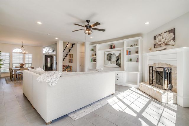 6208 Timberwolfe Lane, Fort Worth, TX 76135