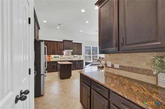 921 Santa Cruz, New Braunfels, TX 78132