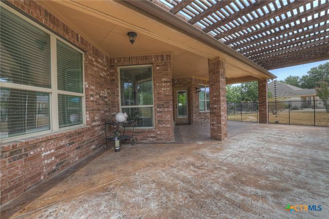 921 Santa Cruz, New Braunfels, TX 78132