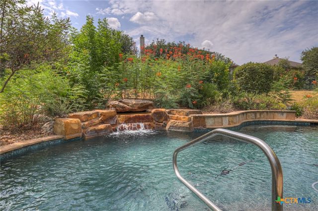 921 Santa Cruz, New Braunfels, TX 78132