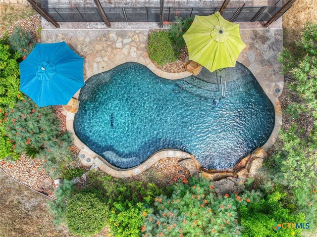 921 Santa Cruz, New Braunfels, TX 78132